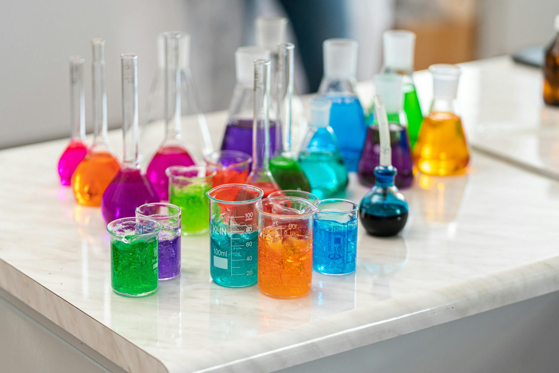H J custom formulation laboratory